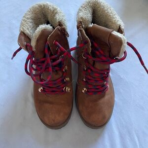 Steve Madden Tan Faux-Shearling Ankle Boots with Red Plaid Laces